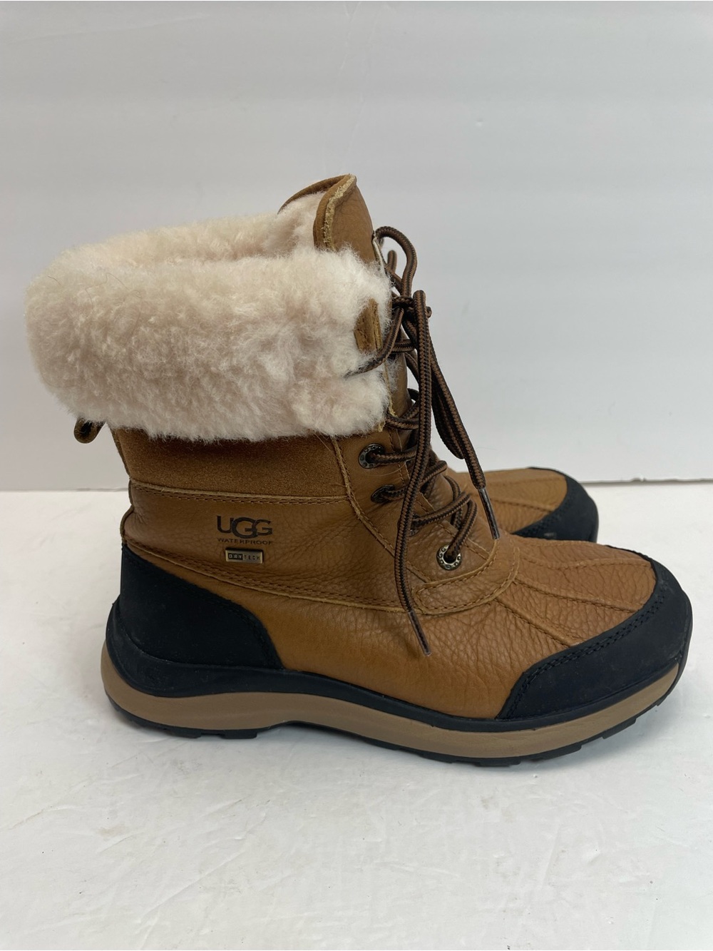 UGG Women’s Adirondack III Waterproof Winter Boots, Size 7 M